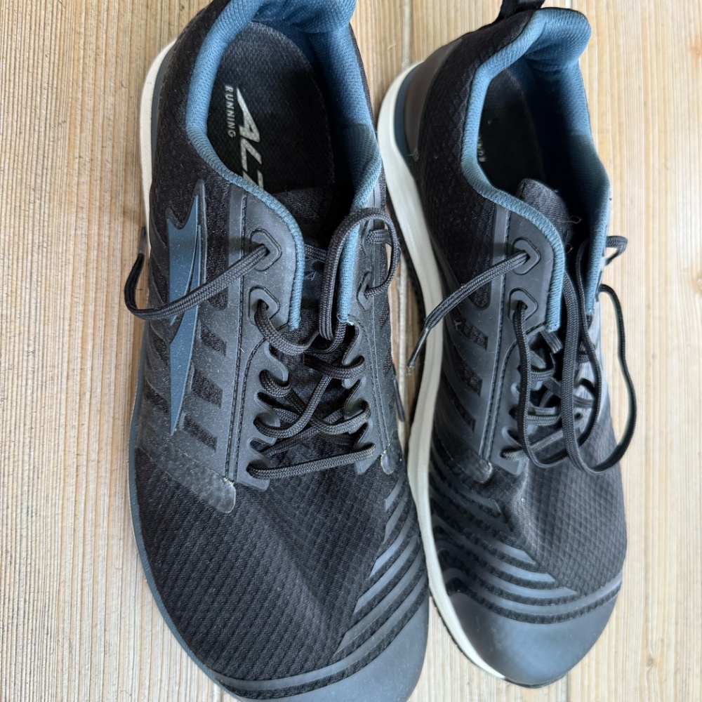 Ultra Running Solstice Xt - image 4